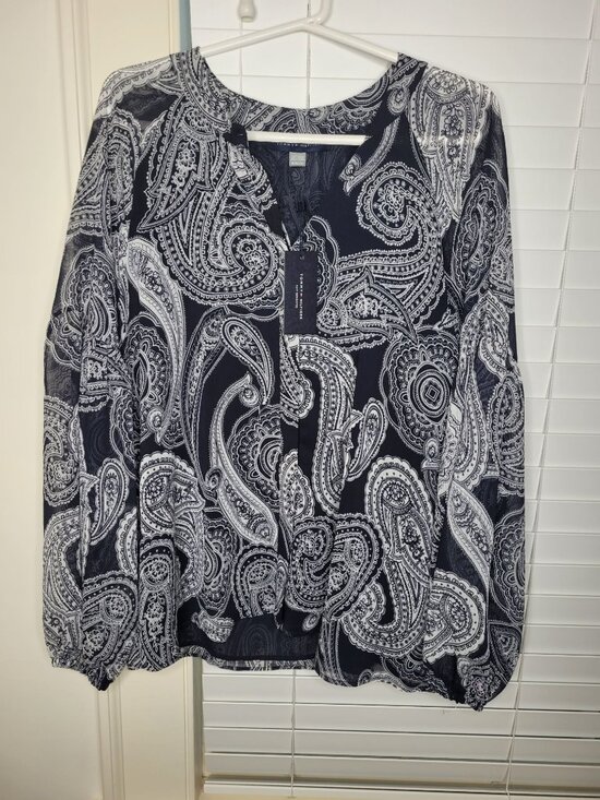 Tommy Hilfiger Tops - New Tommy Hilfiger Paisley Print XL Long Sleeve Blouse Top For Women